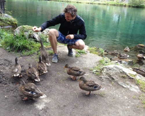 B57773E6-C47F-4AB2-A346-45A09107FD3B_1_105_c